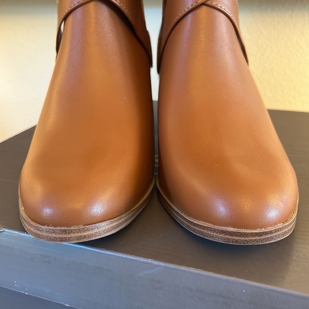 NIB, Style & Co. Rosaliee Belt Booties in Vegan Cognac Leather. - Picture 4 of 11